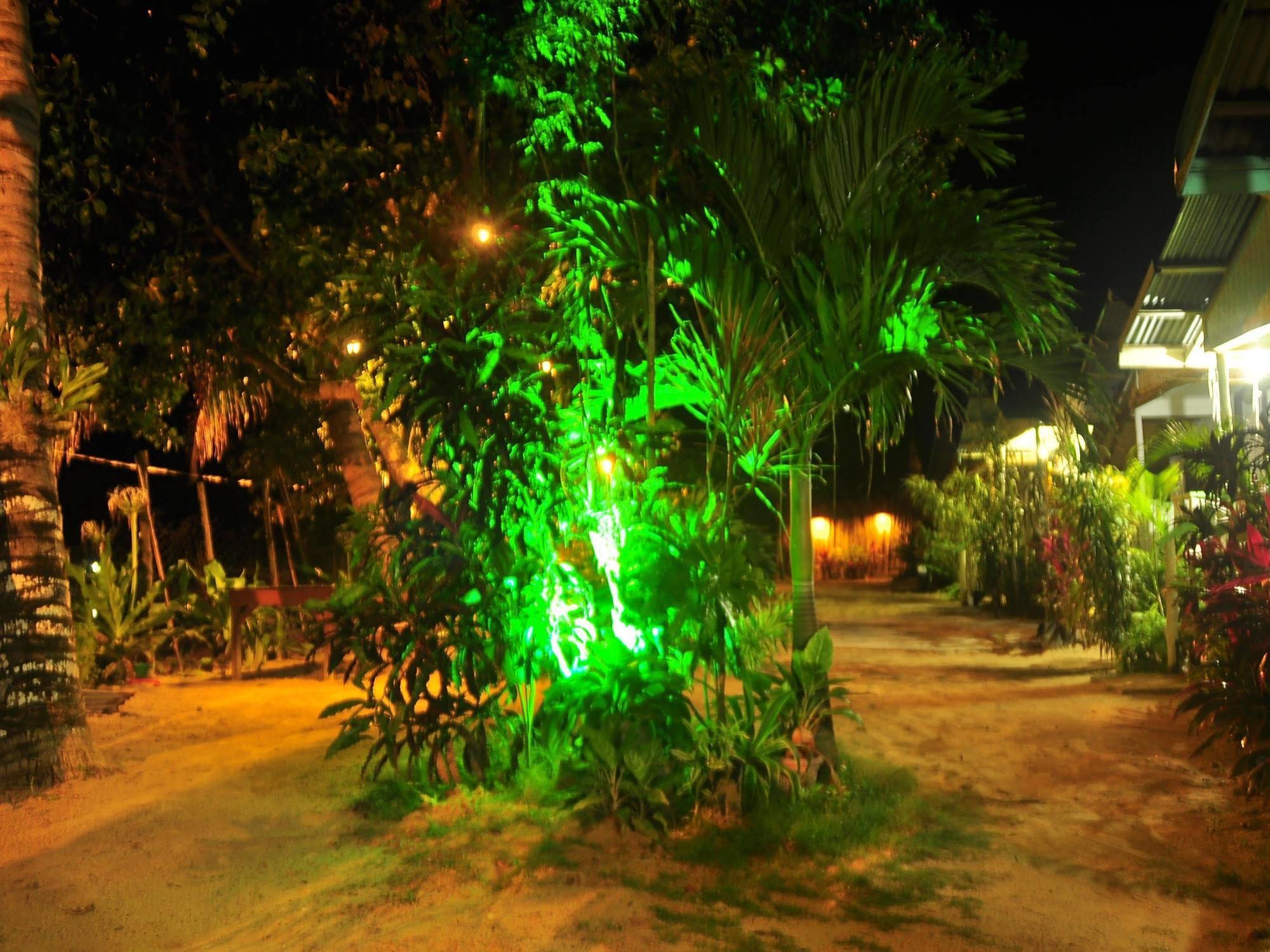 Mina Grande Beach Cottages Ел Нидо Екстериор снимка